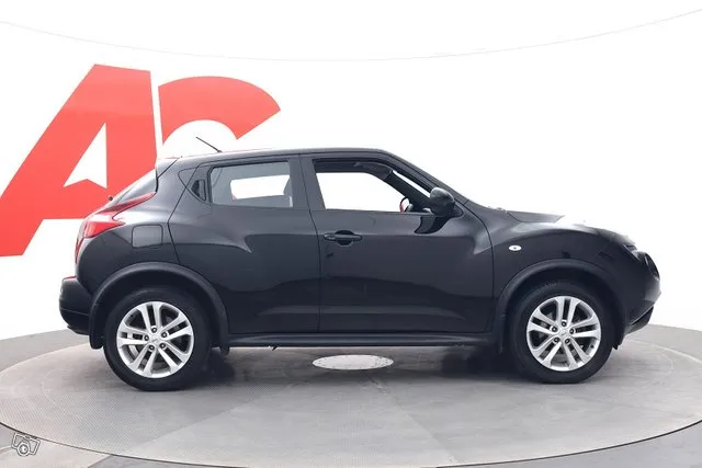 Nissan Juke 1,6L Acenta 2WD 5MT Connect - / Navigointi / Peruutuskamera / Kuntotarkastettu ja Katsastettu / Image 6