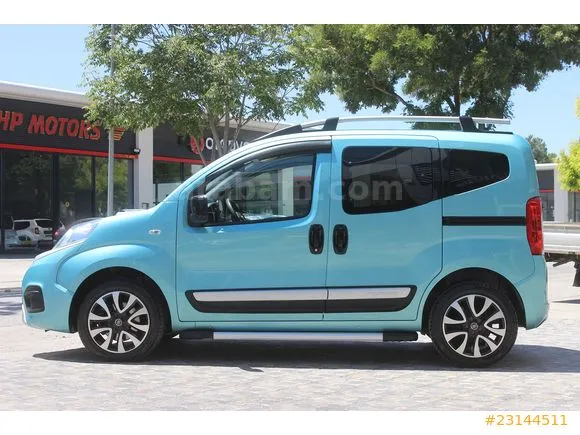 Fiat Fiorino Fiorino Combi 1.3 Multijet Premio Image 2